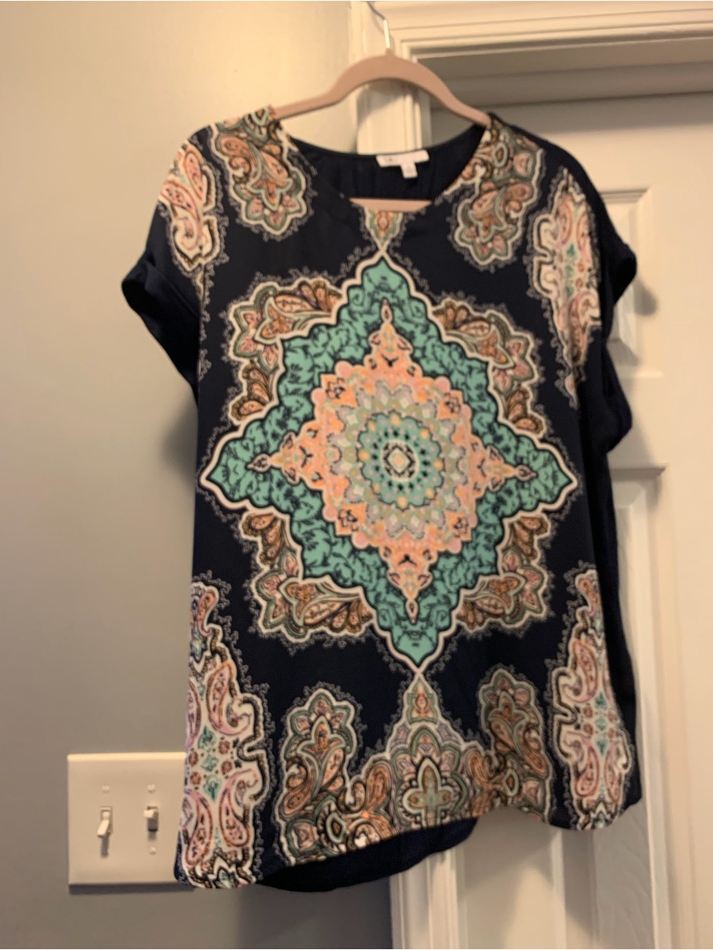 DRL Womens Navy Paisley Medallion Print Short Sleeve Top